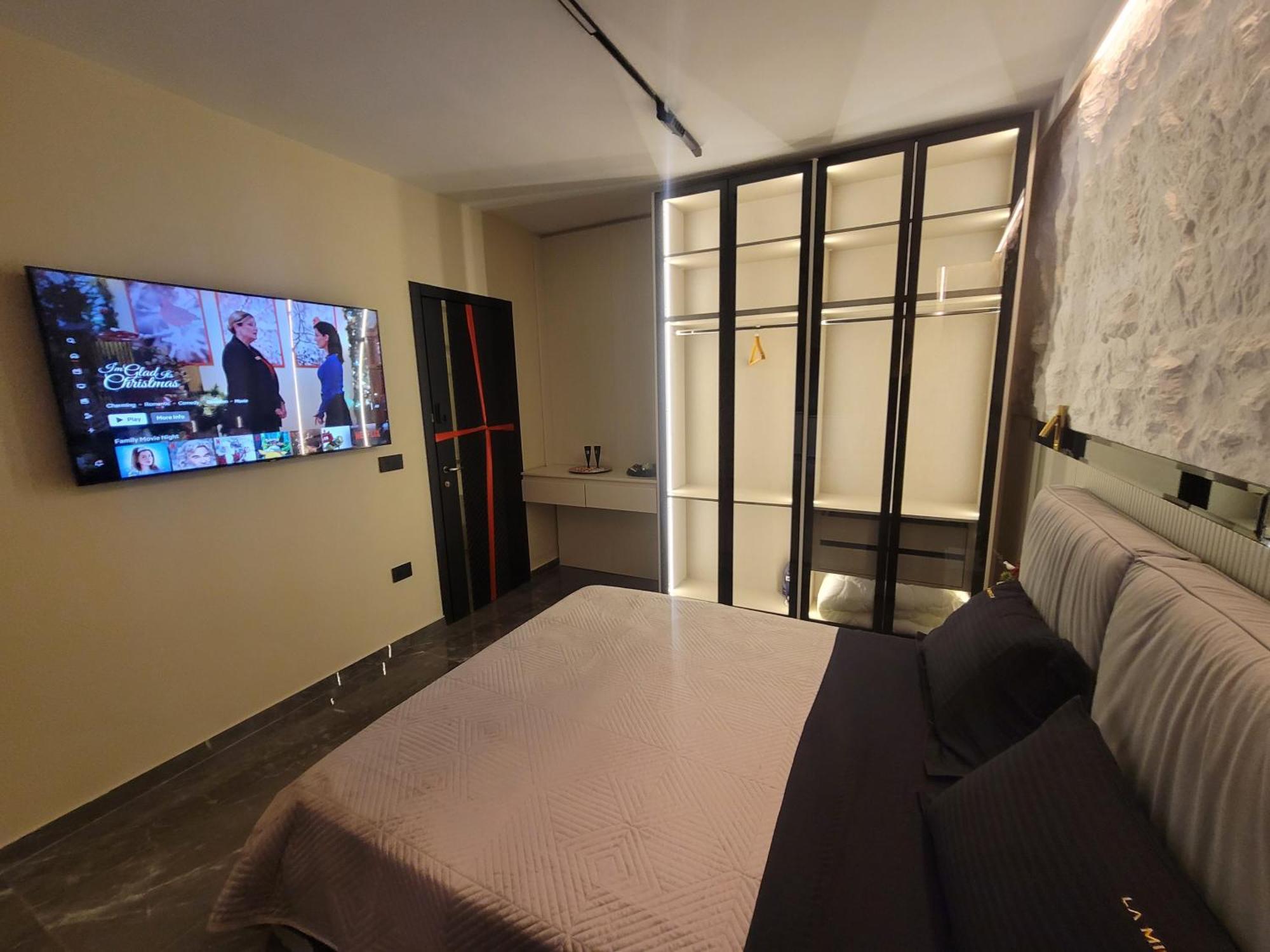 La Mirage Suites & Apartments Tirana Buitenkant foto